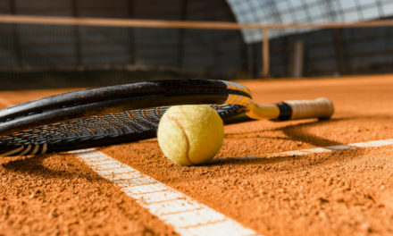 Campo da tennis in terra rossa o verde: quali differenze?